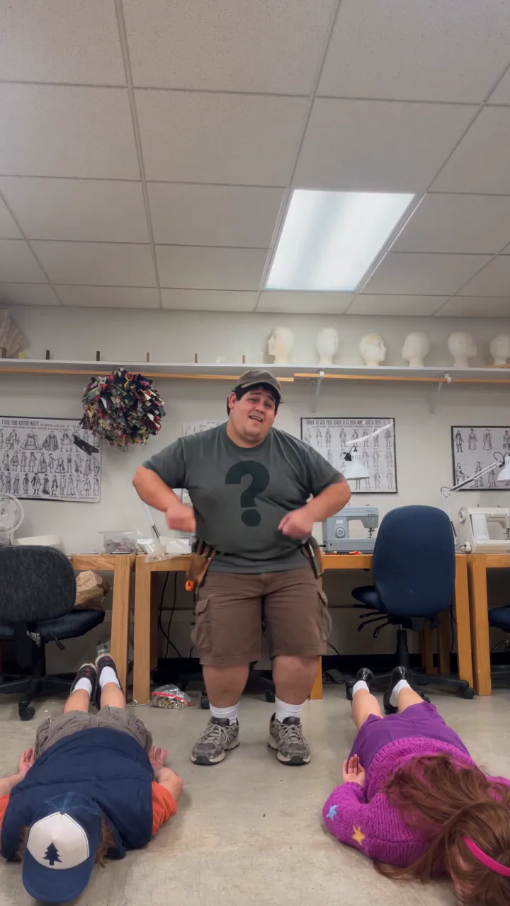 Soos, Dipper and Mabel in the Office Dance trend, made with Viro